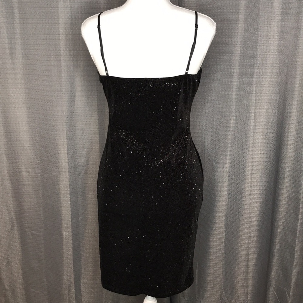 BLACK SHIMMERY SNUG DRESS MEDIUM New FASHION MAGAZINE - Picture 4 of 6